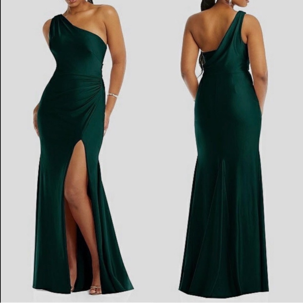 Macy's Elegant One Shoulder Green Dress